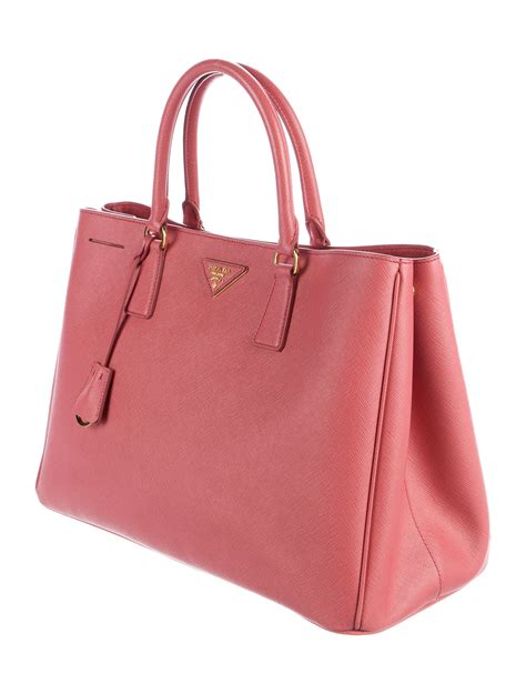 prada saffiano cuir medium tote bag|prada saffiano lux tote large.